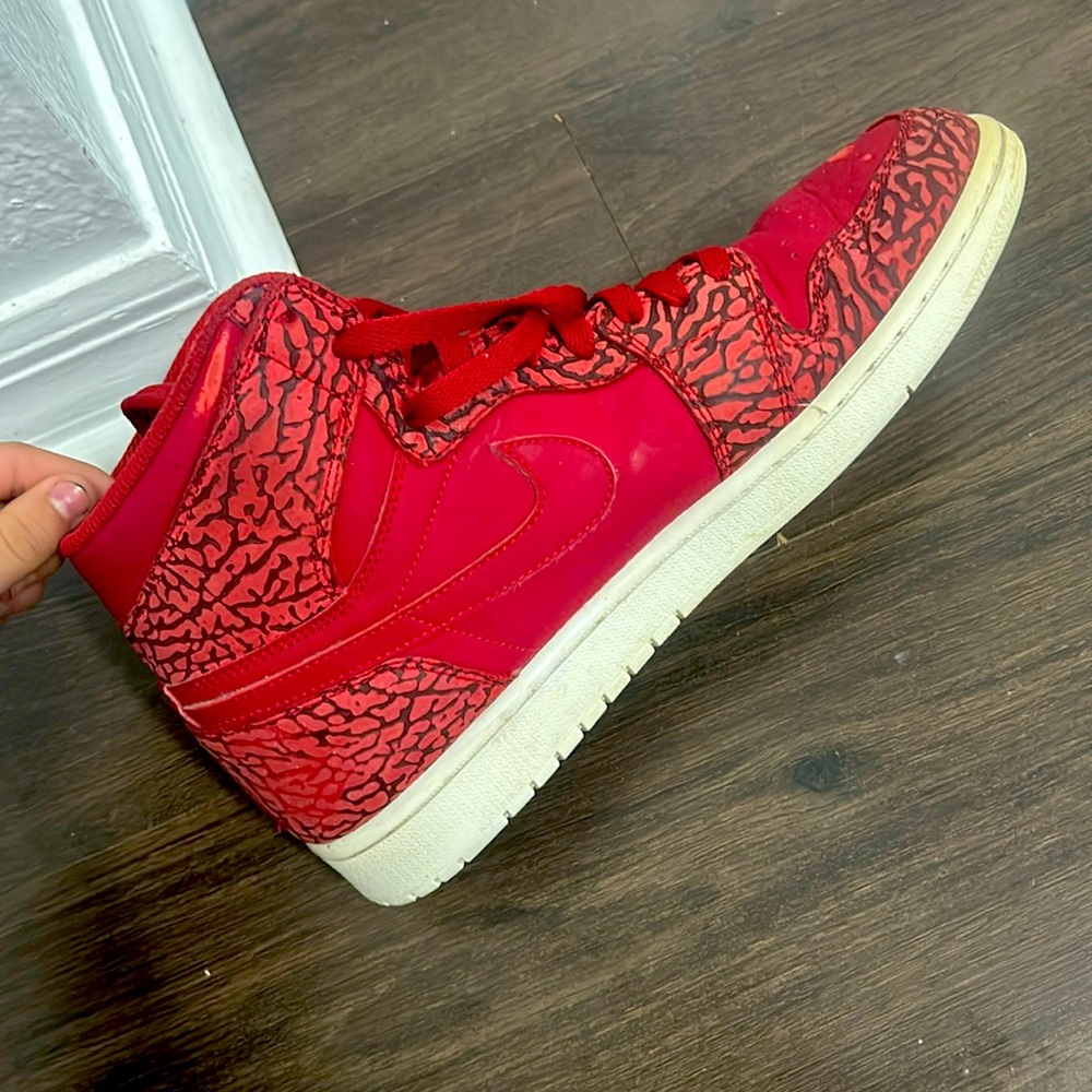 noke zoom witness jordans